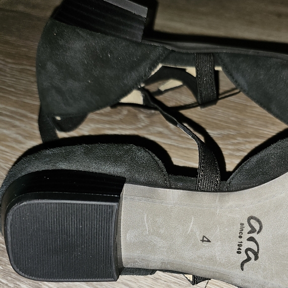 ARA strappy pointed toe flats size 4 6.5 black suede - Picture 5 of 7